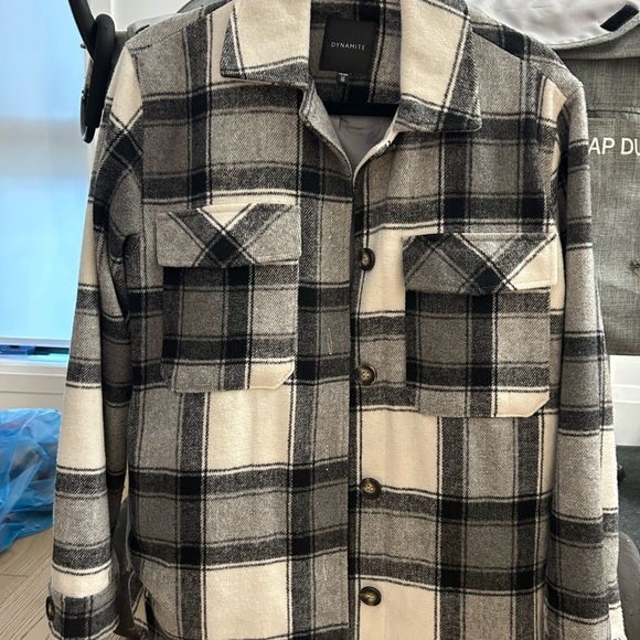 Dynamite York Shacket in black and white plaid - Picture 2 of 5